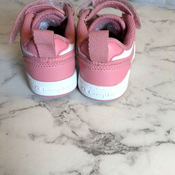 Champion Toddler‎ Pink and White Sneakers - Picture 4 of 5